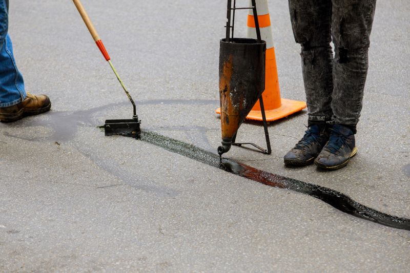 Commercial Asphalt Sealing in Miami Dade County, FL